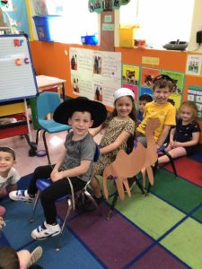 Parshas Lech Lecha comes to life in Kindergarten!